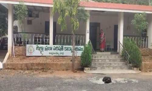 ఎంపీటీసీ, జెడ్పీటీసీ అభ్యర్థులు స్వయంగా హాజరై నామినేషన్లు ఉపసంహరించుకోవాలి