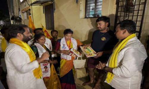 వార్డు అభివృద్ధి,ప్రజా సంక్షేమమే తన లక్ష్యం - 5వార్డు అభ్యర్థిని చామంచుల మల్లిక
