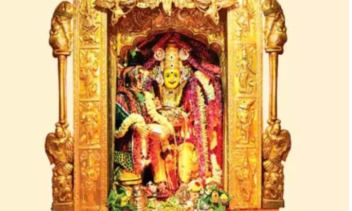 ఇంద్రకీలాద్రిపై అన్నపూర్ణాదేవిగా కనకదుర్గమ్మ.