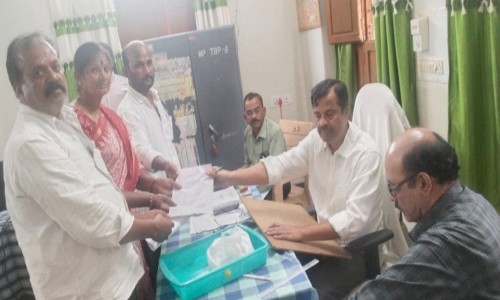 తంబళ్లపల్లె ఎంపీటీసీ ఎన్నికలకు 30 నామినేషన్లు