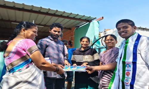 2వ వార్డులో వైసీపి అభ్యర్థిని శ్వేతశ్రీ ప్రచారానికి విశేష స్పందన - అడుగడుగునా ఘనస్వాగతం పలుకుతున్న ప్రజలు