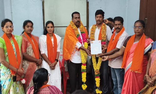 వాల్మీకిలను సత్వరమే ఎస్టీ జాబితాలో చేర్చాలి - వాల్మీకి జయంతిని ప్రభుత్వం సెలవు దినంగా ప్రకటించాలి
